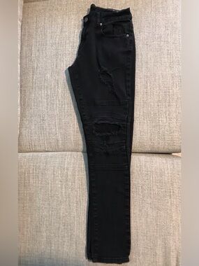 Rue21 Black Distressed Skinny Jeans